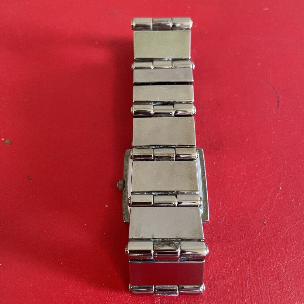 Gucci 600 Series Watch Women Black Dial Swiss Made Square‎ Vintage No Box WORKS - Picture 4 of 13